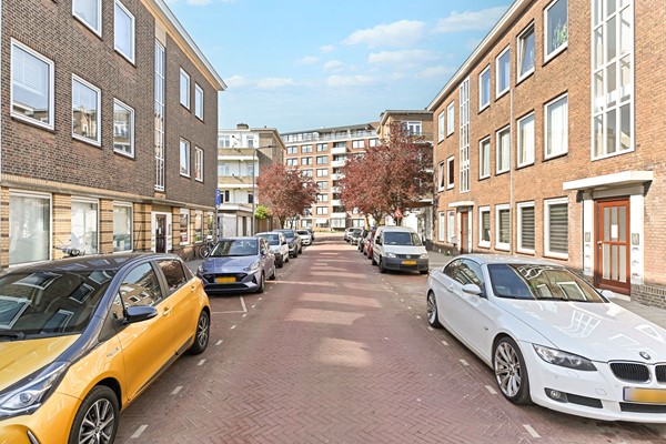 Medium property photo - Wognumstraat 122, 2547 TS Den Haag
